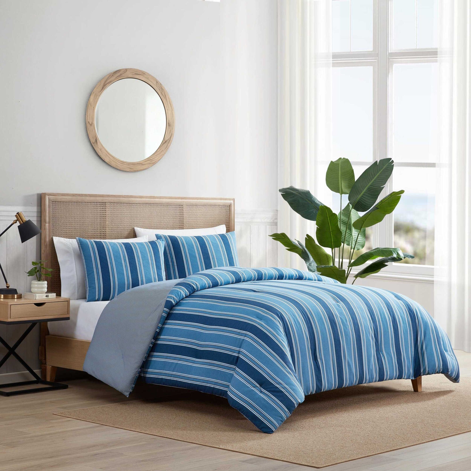 Nautica Gilpin Stripe Blue Twin Comforter Set