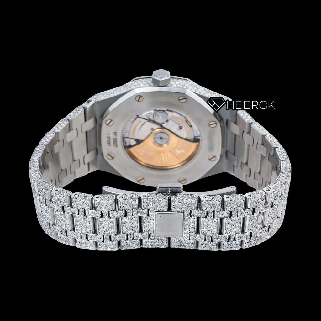 AP Royal Oak Fully Iced White Dial Baguette Diamond Markers Diamond Bezel Moissanite Diamond Watch