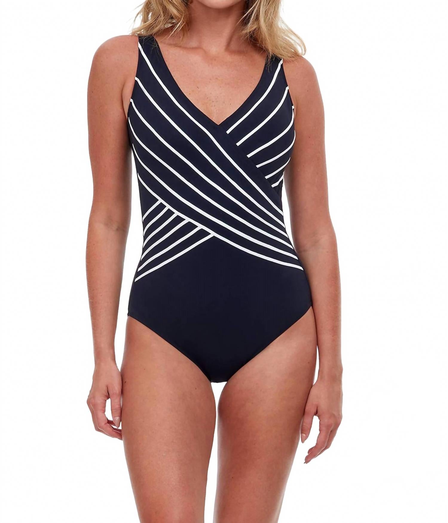 Women’S Embrace V-Neck Surplice One Piece Swimsuit In Black/white