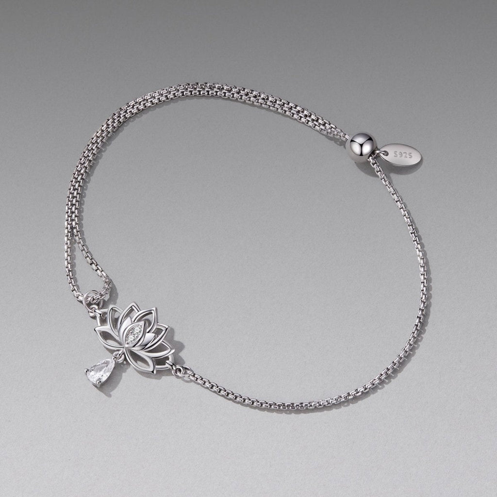 Radiant Lotus Bloom Bracelet